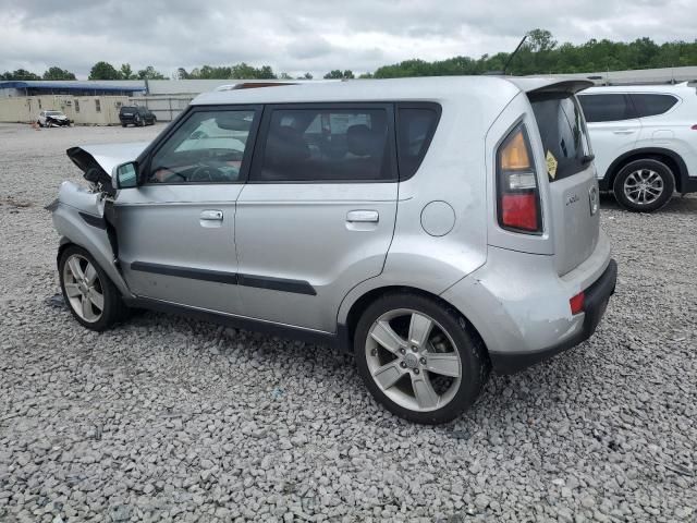 2010 KIA Soul +