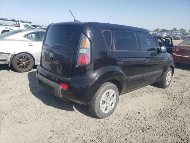 2010 KIA Soul +