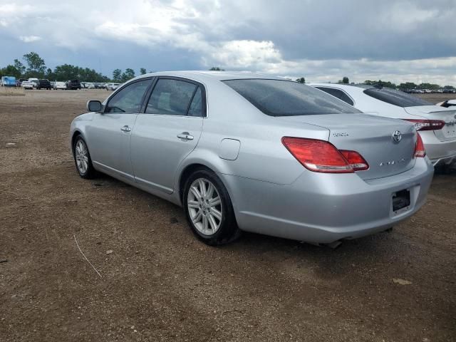 2005 Toyota Avalon XL