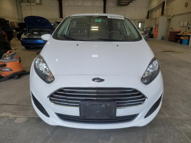 2015 Ford Fiesta SE