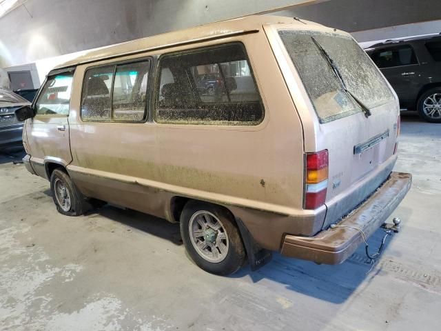 1984 Toyota Van Wagon LE