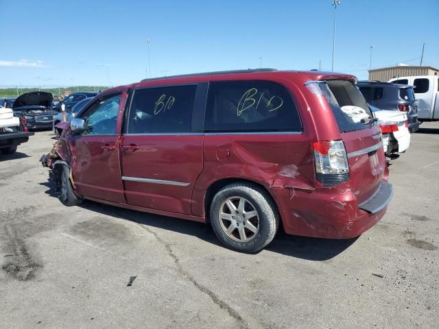 2012 Chrysler Town & Country Touring L