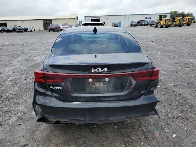 2023 KIA Forte LX