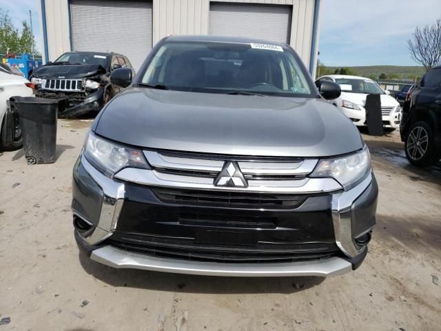 2017 Mitsubishi Outlander ES