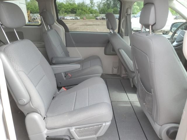 2010 Chrysler Town & Country Touring