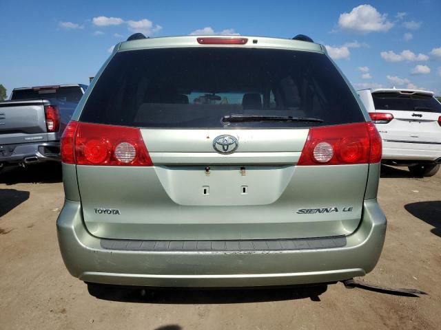 2009 Toyota Sienna CE