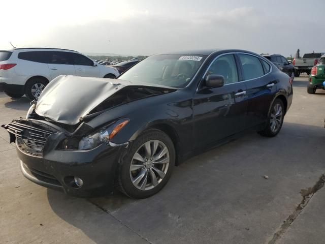 2013 Infiniti M37