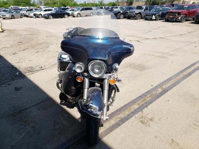 2004 Harley-Davidson Flhtcui