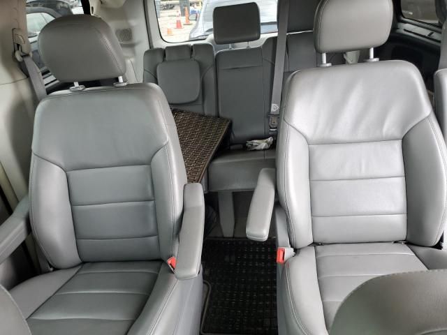 2012 Volkswagen Routan SEL