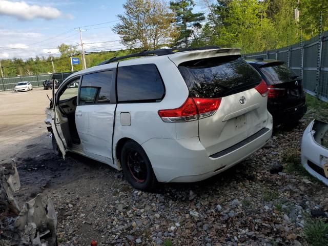 2012 Toyota Sienna XLE