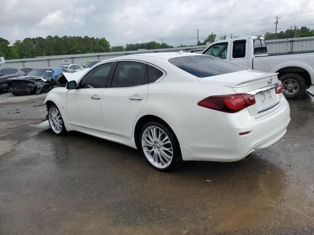 2015 Infiniti Q70 3.7