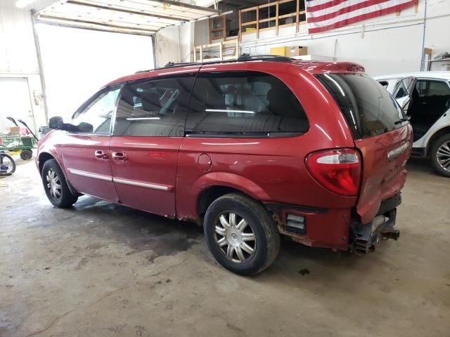 2005 Chrysler Town & Country Touring