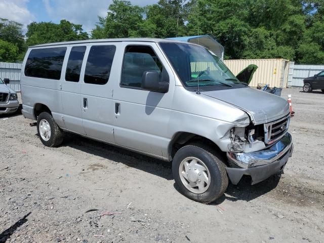 2005 Ford Econoline E350 Super Duty Wagon