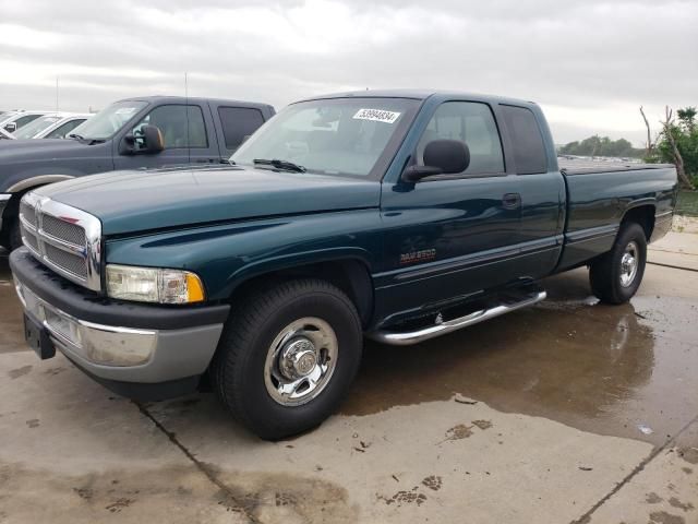 1999 Dodge RAM 2500