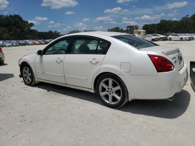 2005 Nissan Maxima SE