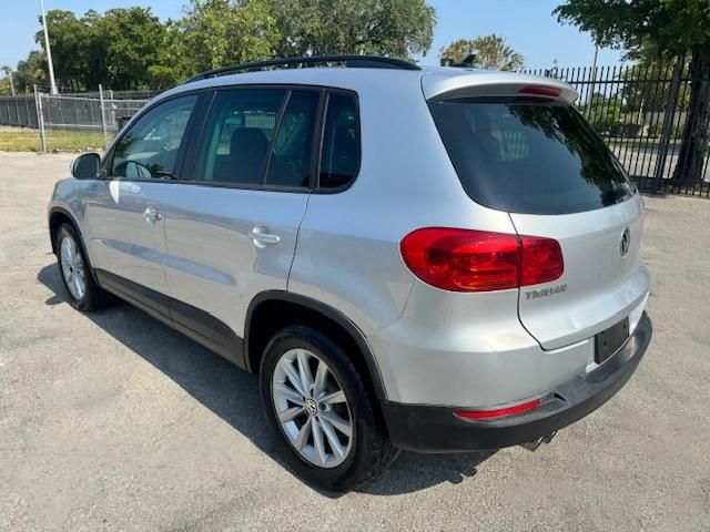 2015 Volkswagen Tiguan S