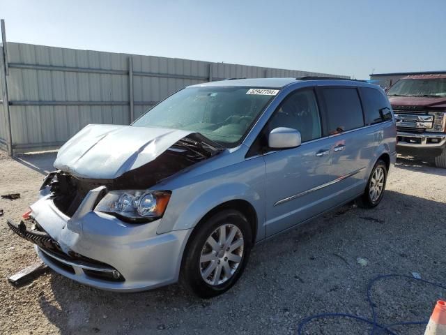 2016 Chrysler Town & Country Touring