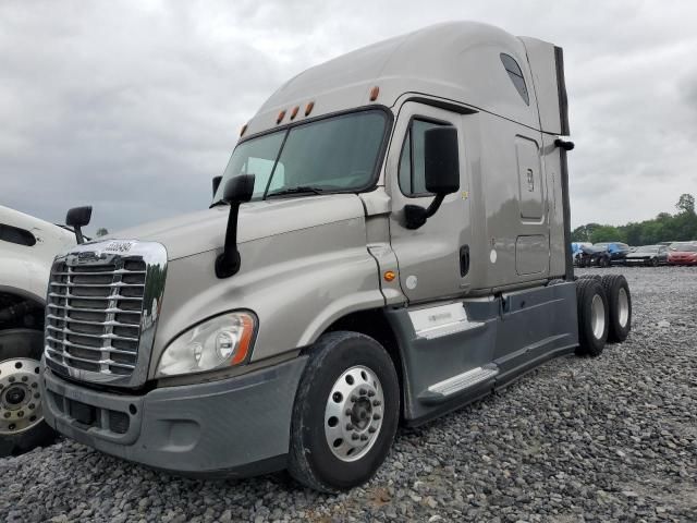 2015 Freightliner Cascadia 125