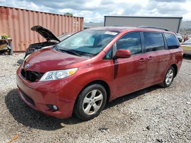 2012 Toyota Sienna LE