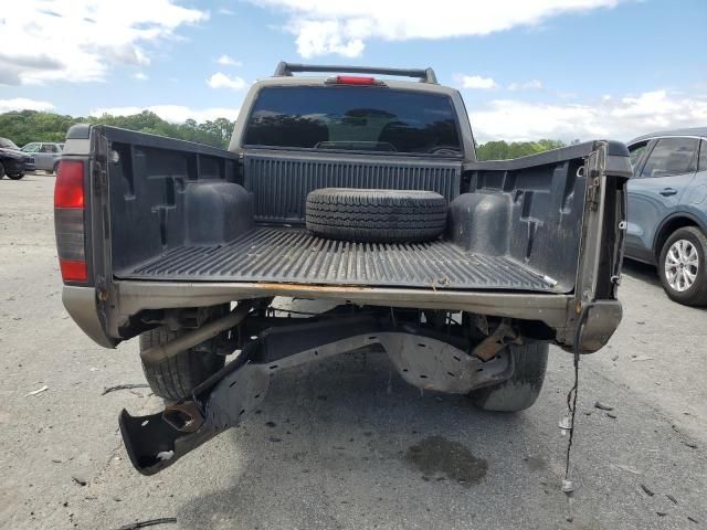 2003 Nissan Frontier Crew Cab XE