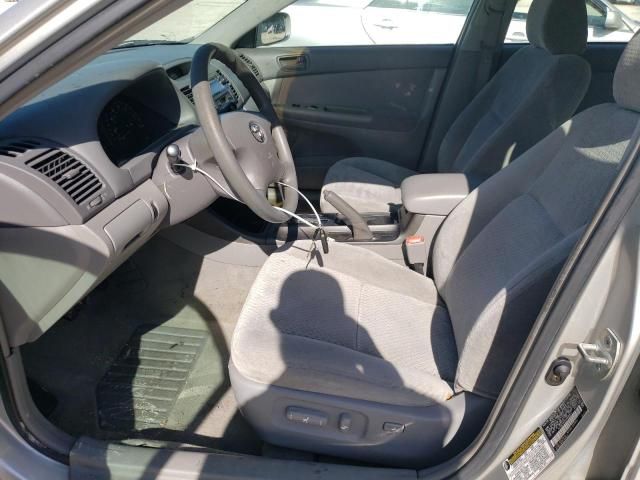 2004 Toyota Camry LE