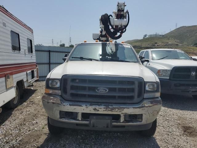 2004 Ford F550 Super Duty