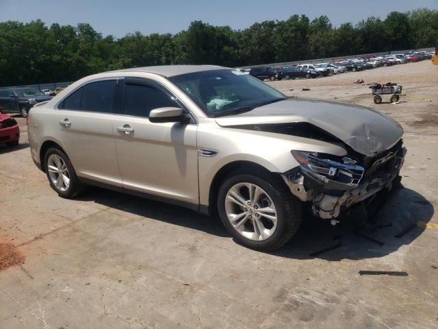 2017 Ford Taurus SEL