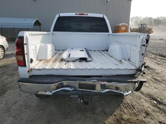 2004 Chevrolet Silverado C2500 Heavy Duty