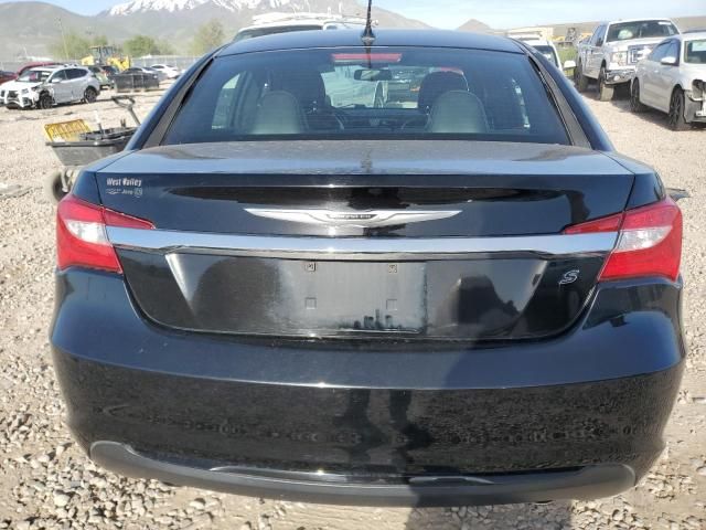 2013 Chrysler 200 Limited