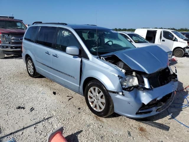 2016 Chrysler Town & Country Touring