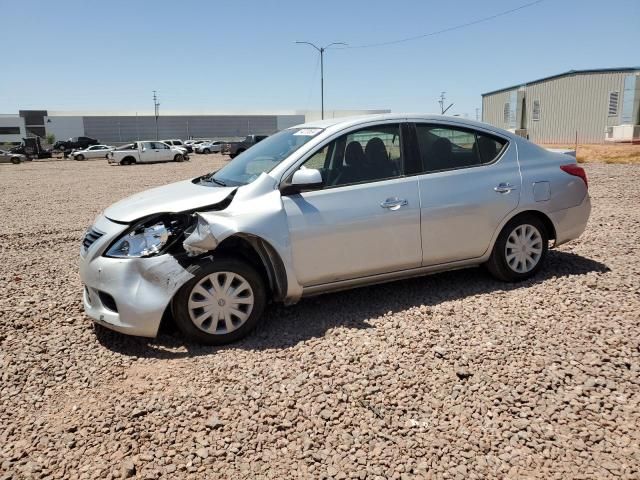 2014 Nissan Versa S