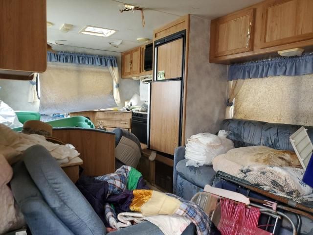 1995 Coachmen Camper