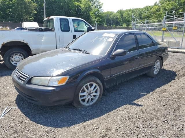 2000 Toyota Camry LE