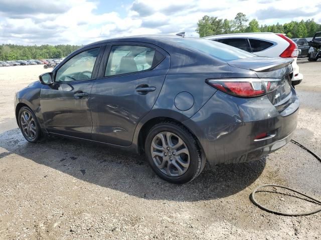 2019 Toyota Yaris L