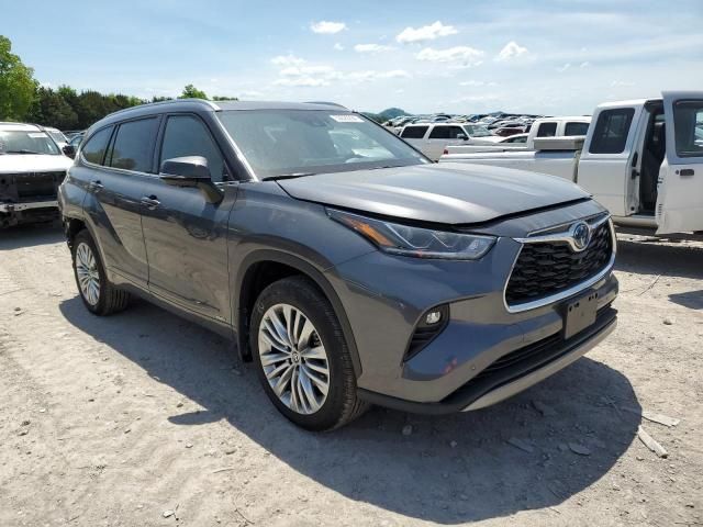 2023 Toyota Highlander Hybrid Limited