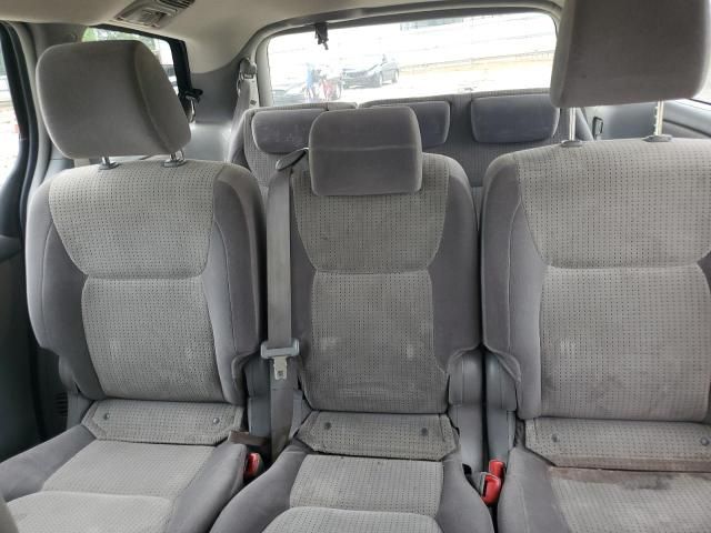 2009 Toyota Sienna CE