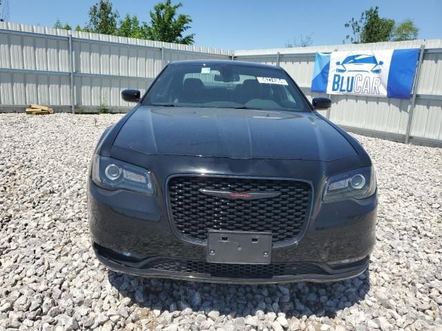 2022 Chrysler 300 S