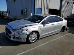 Ford Fusion Vehiculos salvage en venta: 2014 Ford Fusion Titanium Phev