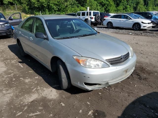 2004 Toyota Camry LE