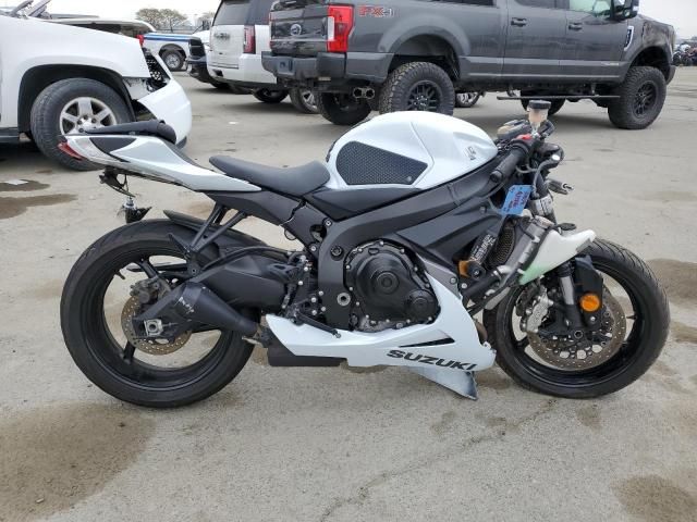 2015 Suzuki GSX-R600