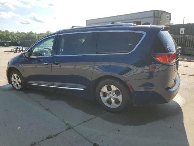 2017 Chrysler Pacifica Touring L Plus