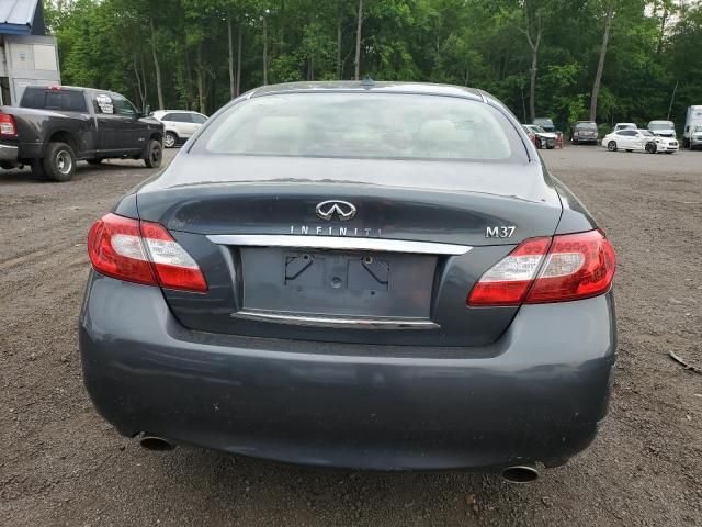 2011 Infiniti M37