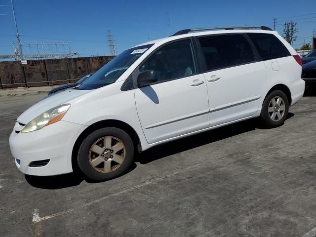 2006 Toyota Sienna CE