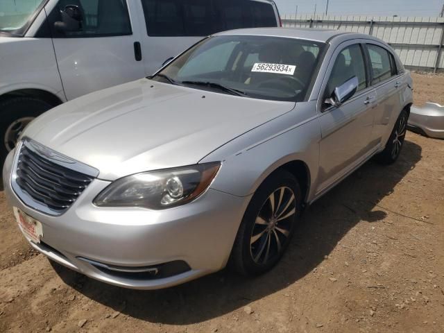 2012 Chrysler 200 Limited