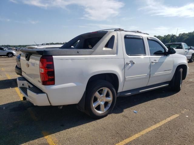 2012 Chevrolet Avalanche LS