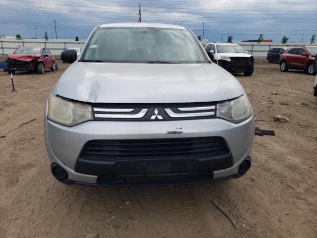 2014 Mitsubishi Outlander ES