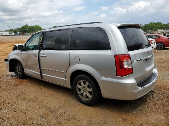 2012 Chrysler Town & Country Touring