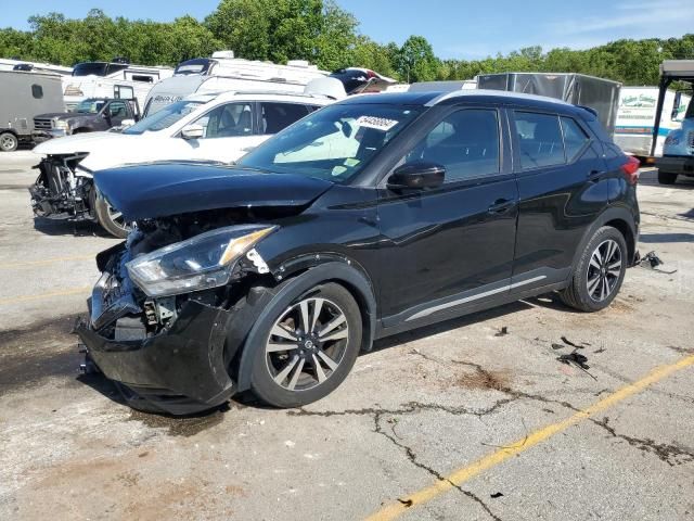 2020 Nissan Kicks SR