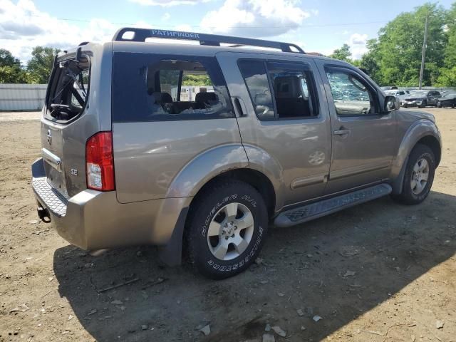 2006 Nissan Pathfinder LE