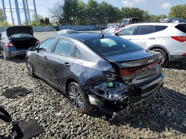 2023 KIA Forte GT Line